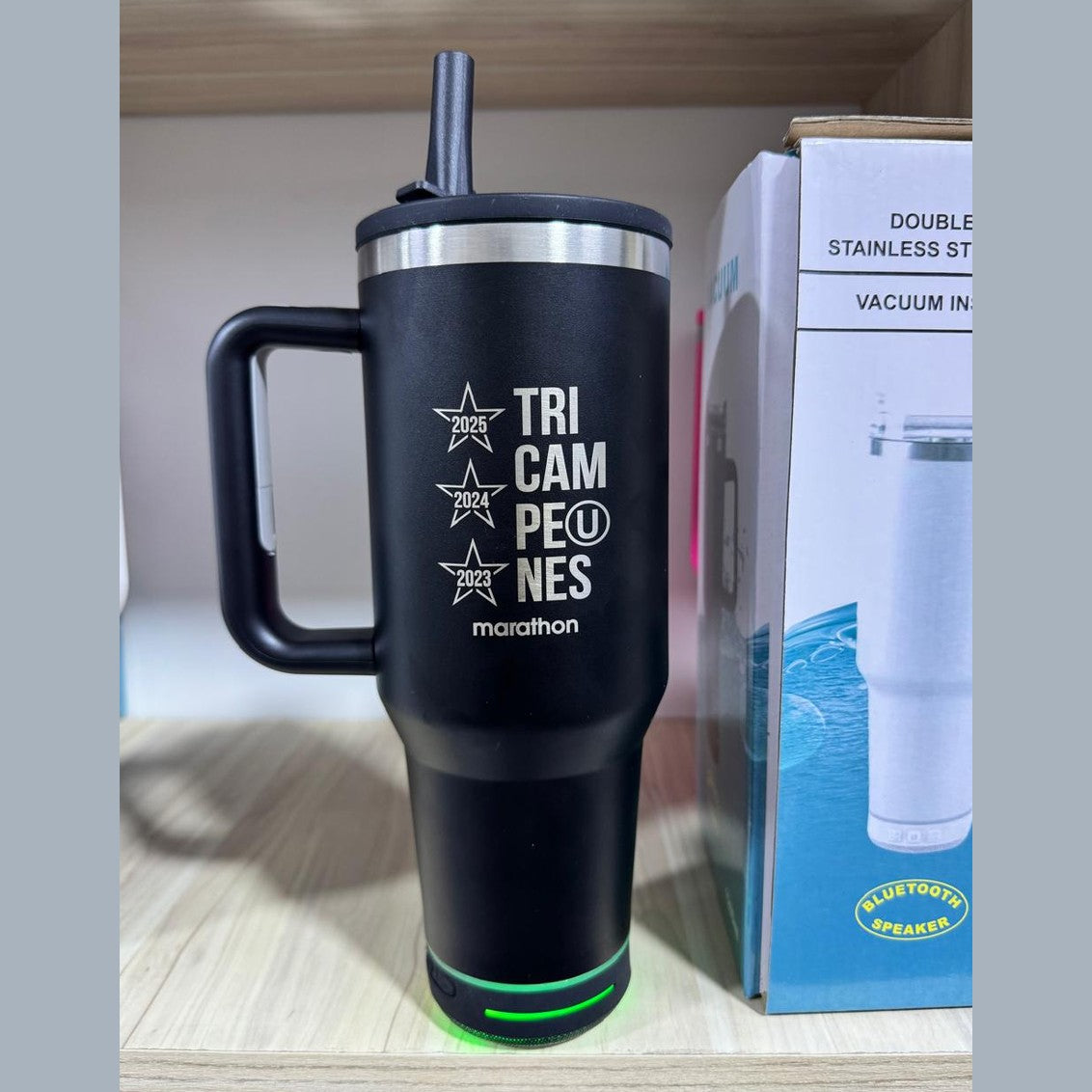TERMO STANLEY ANTIDERRAME CON PARLANTE